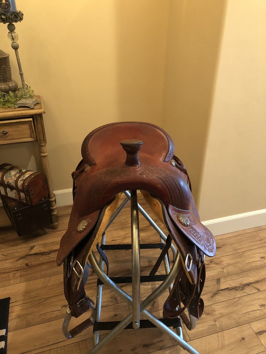 Circle y saddle cutter