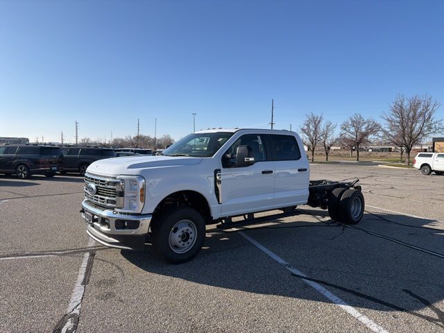 2026 Ford F-350 Super Duty XL