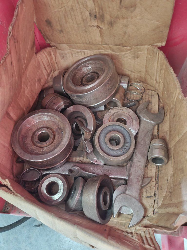 Main image 4