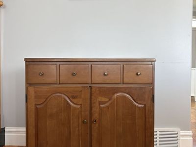 Vintage Kroehler Dresser – Circa 1960