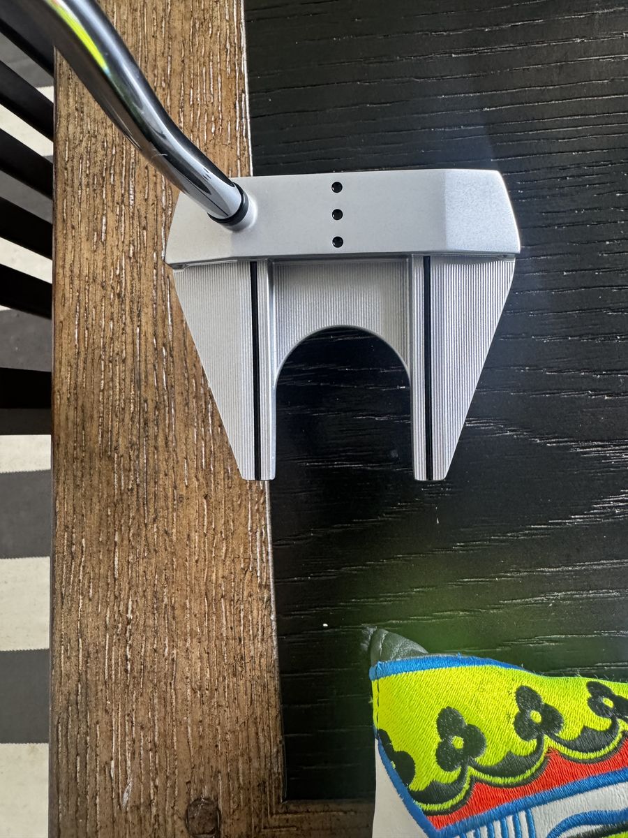 Odyssey White Hot 7 Mallet Putter