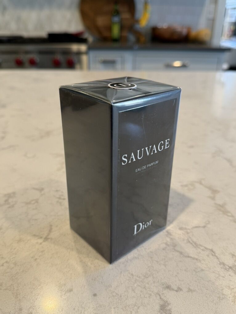 Dior Sauvage – Eau de Parfum (100 mL / 3.4 oz)