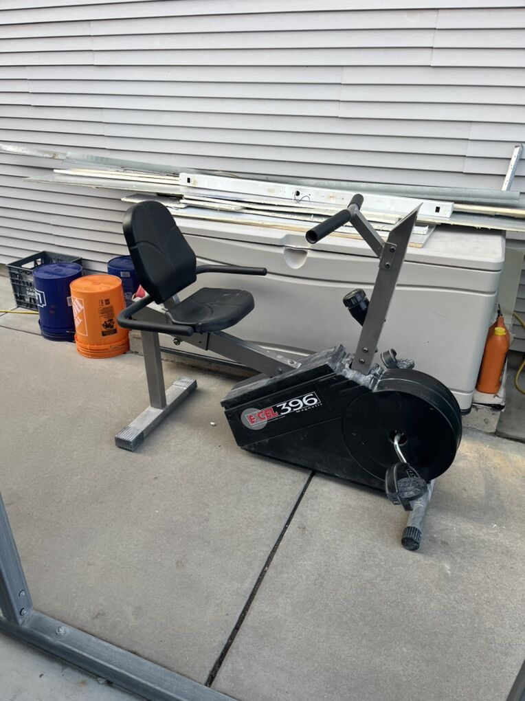 Excel 396 Magnetic Exersize Bike Recumbent