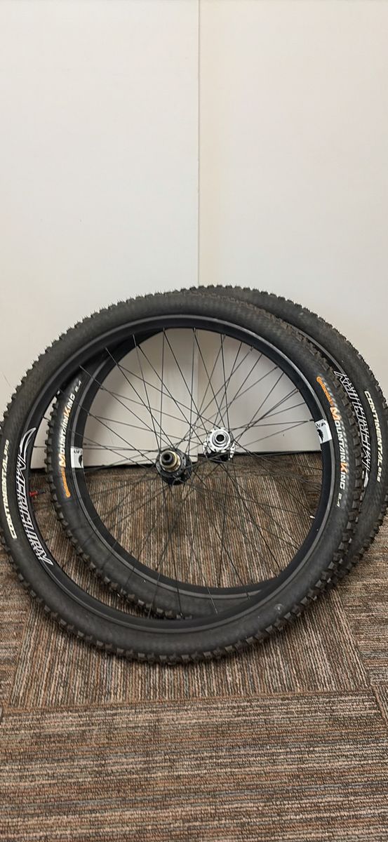 Mercury 27.5 Wheels