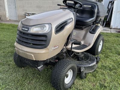 Craftsman riding lawnmower