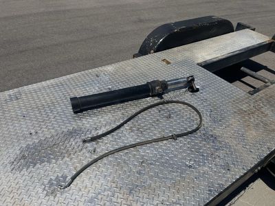 Hydraulic Cylinder & Hose - Heavy Duty Equipment Part
