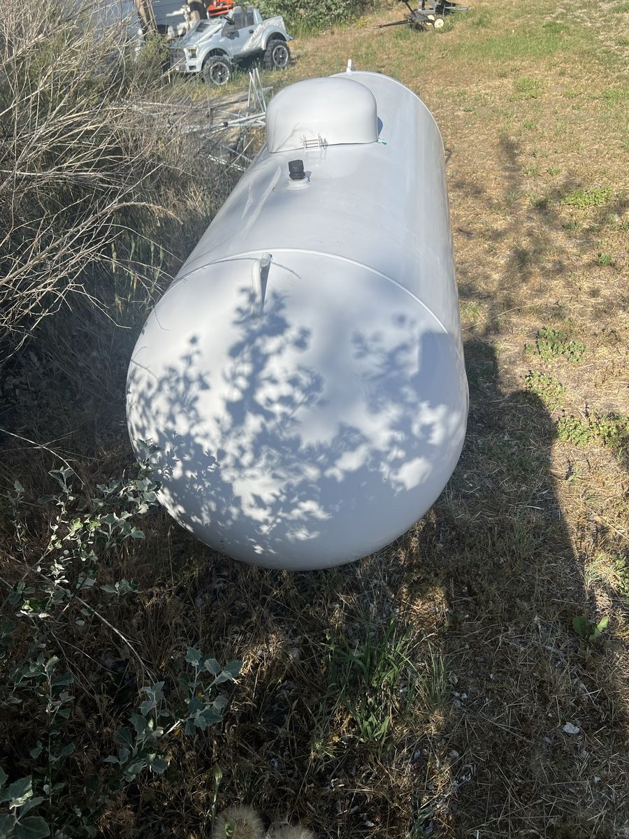 New 500 gallon White Propane Tank