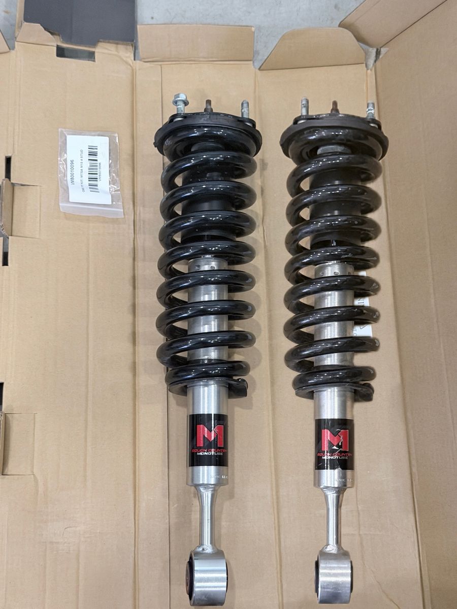 2022-2026 Tundra M1 Rough Country Struts 2.5”