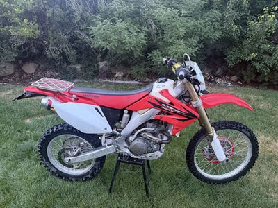Honda CRF250X Dirt Bike