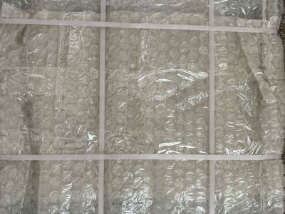 Rear door window glass
