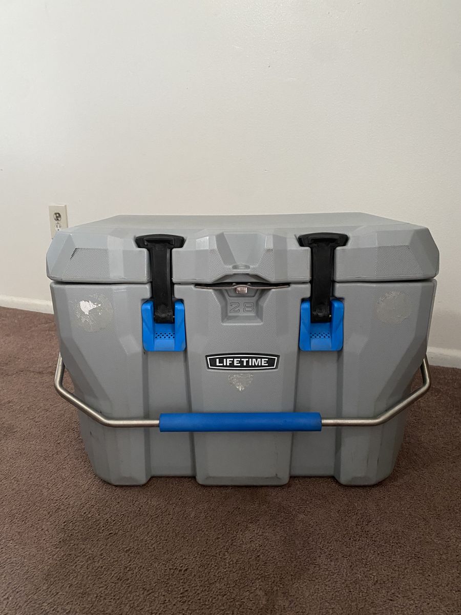 Lifetime Cooler 28QT
