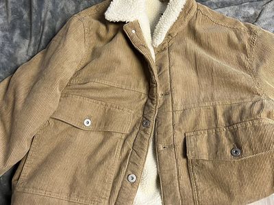 H&M Corduroy Sherpa Jacket (Large)