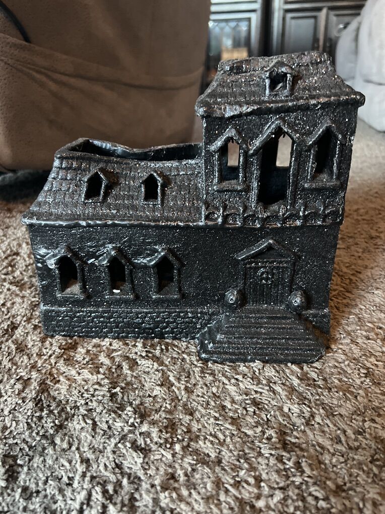 Halloween Black Haunted House