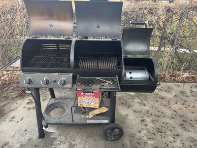 Oklahoma Joe Canyon Combo Grill & offset smoker