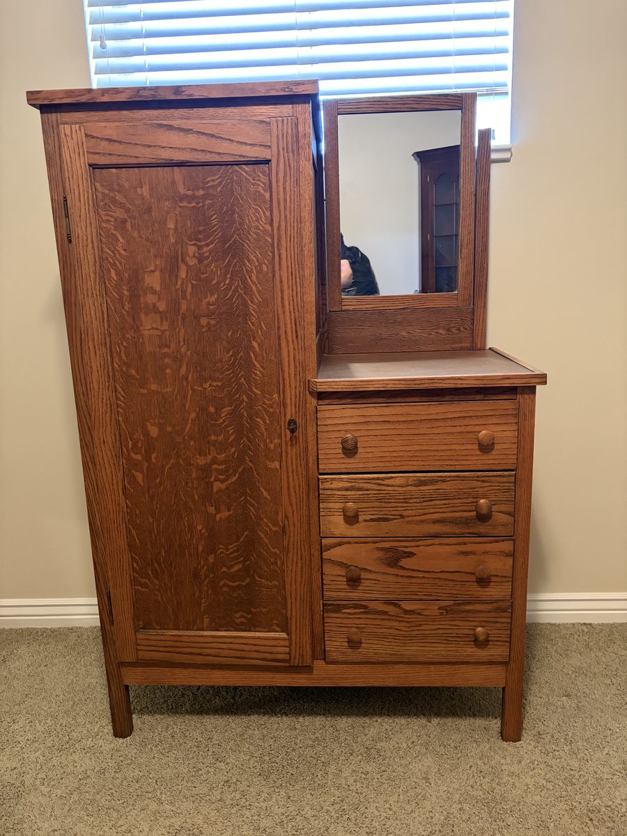 Antique Oak Wardrobe