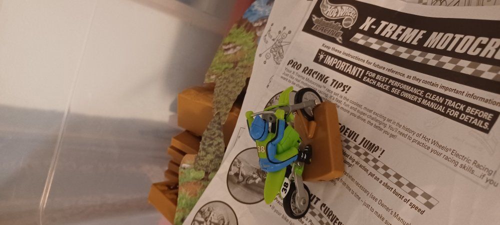 X-treme Motocross Slot Track Set