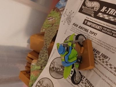 X-treme Motocross Slot Track Set