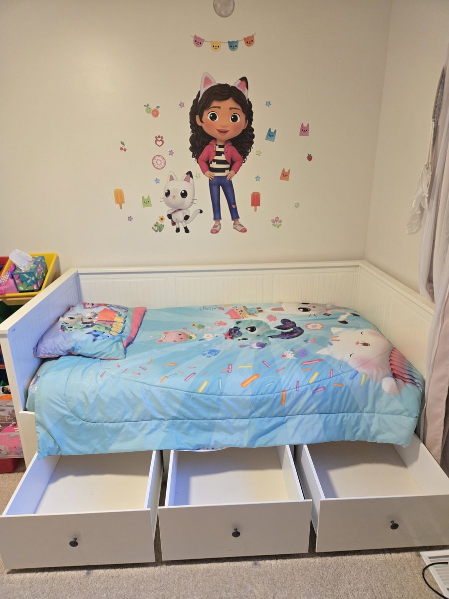 Main image 2