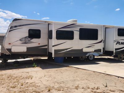 32' bumper pull PUMA travel trailer
