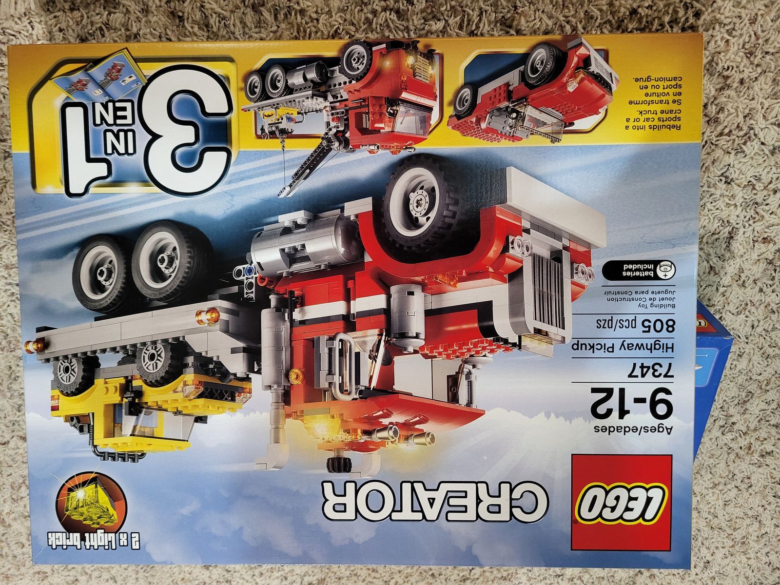 LEGO CREATOR HIGHWAY PICKUP   2012 ISSUE