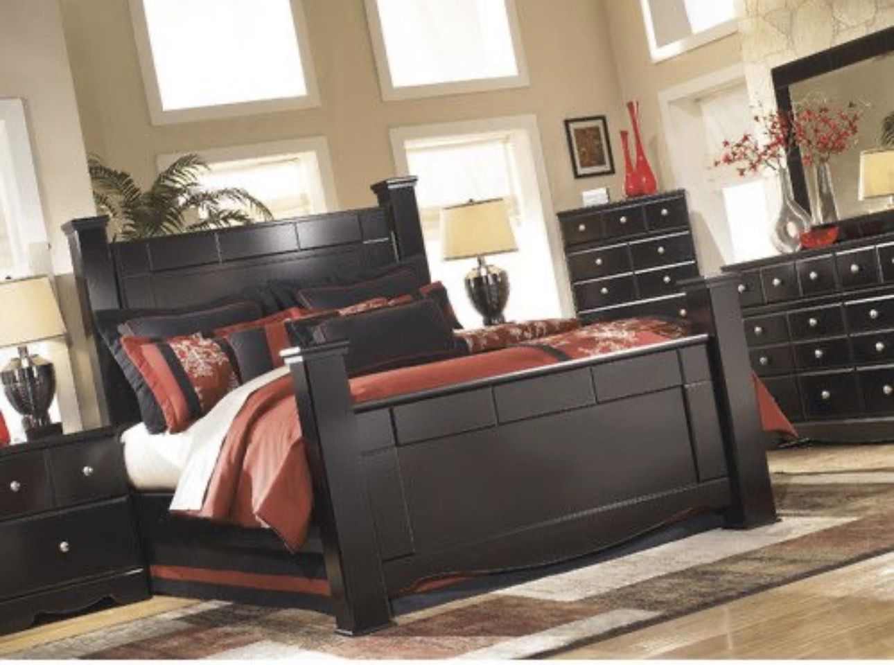7 piece Queen Bedroom set