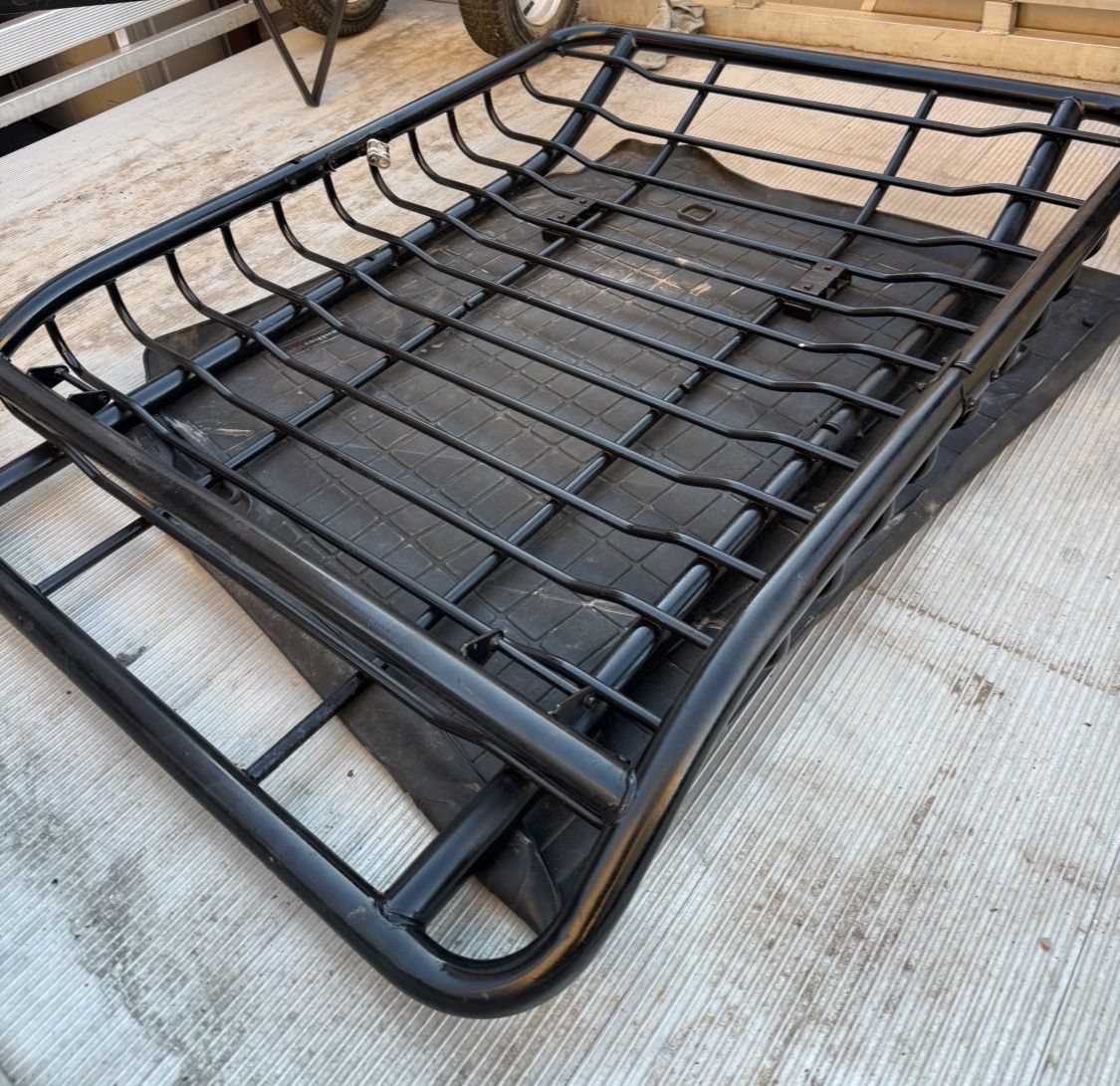 Yakima Universal Roof Rack Cargo Basket - Durable Steel for Extra Storage (48" Length)