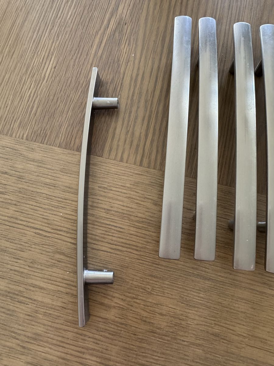 Brushed Nickel Cabinet Pull Handles