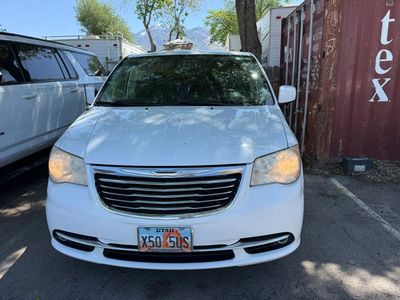 2014 Chrysler Town and Country Touring