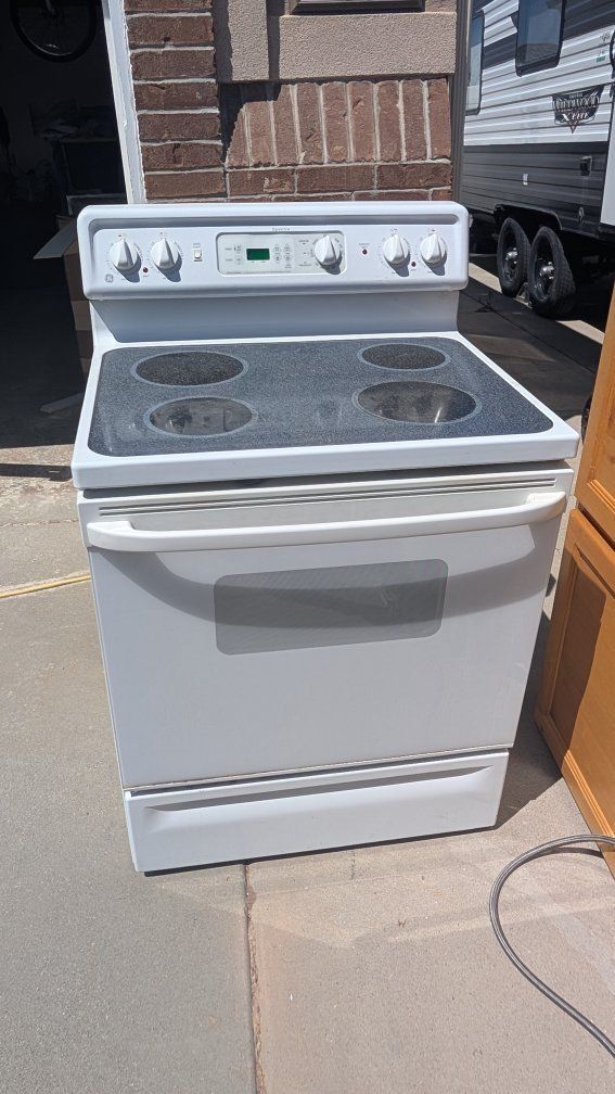 electric oven/stove
