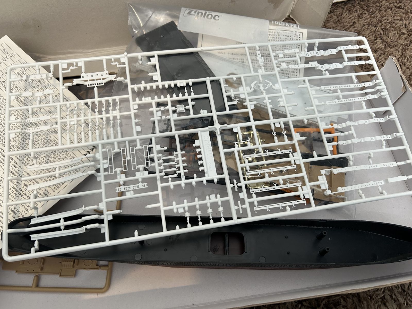 Main image 4