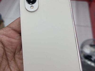 Samsung galaxy Fold 4 512GB Unlocked. Read description