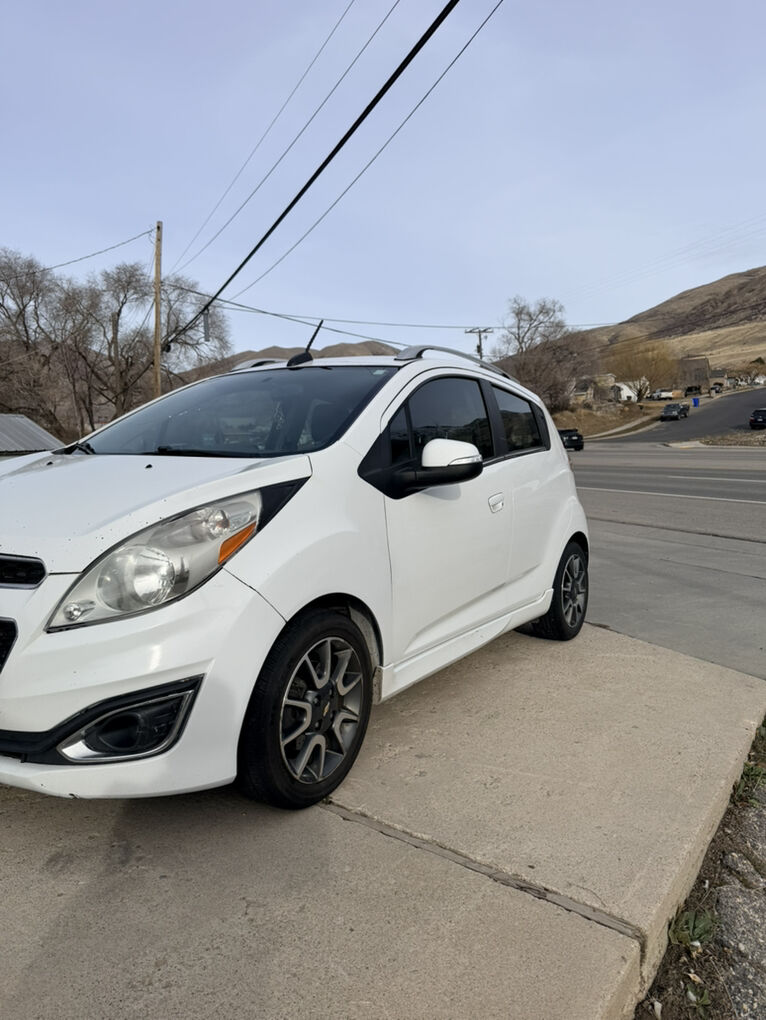 2015 CHEVROLET SPARK 2LT