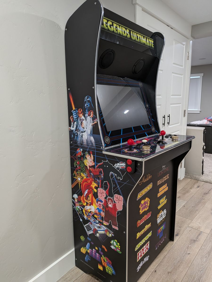 AtGames Legends Ultimate Full Size Arcade