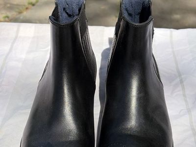 Stacy Adams Flexzon Black Leather Chelsea Boots