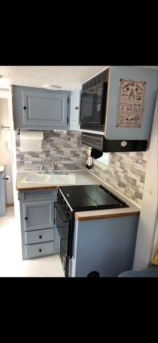 Main image 12