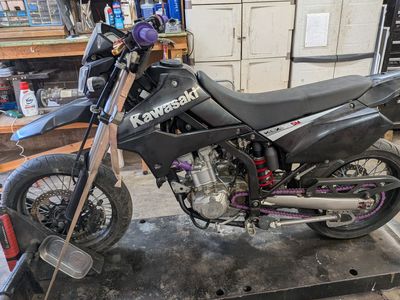 2009 Kawasaki KLX250SF Project – KLX300 Engine Swap + Tons of Aftermarket Parts (Non-Running, Clean