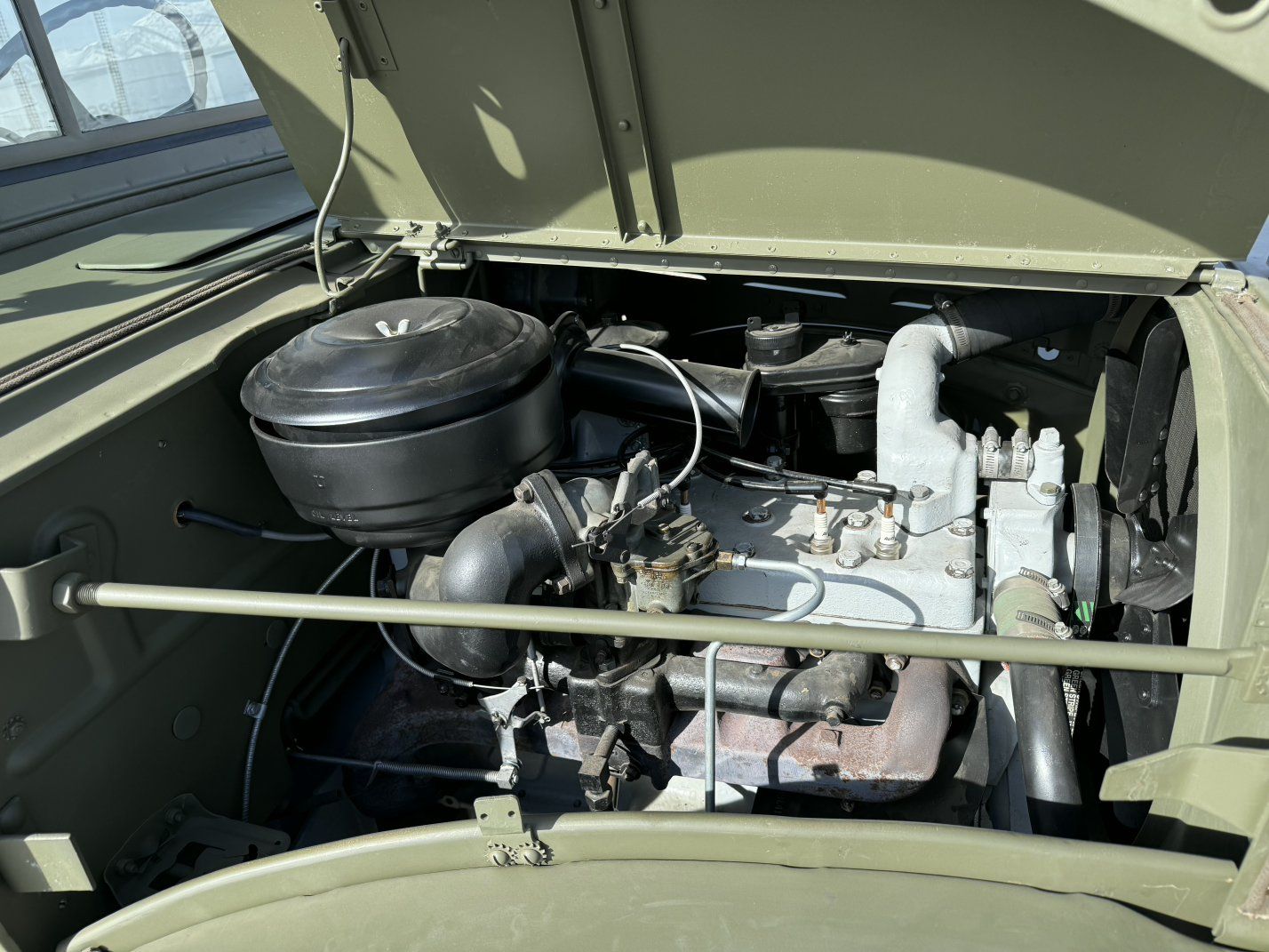 Main image 7