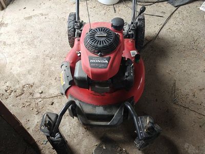 Black Max Mower (Honda GCV160 Engine)