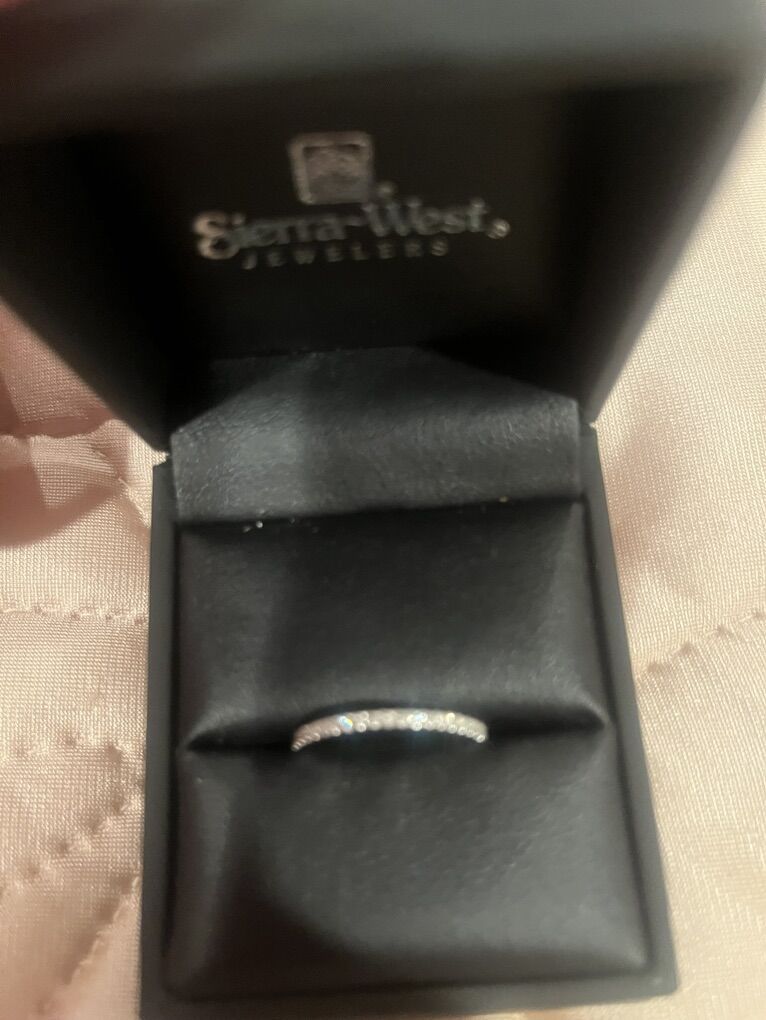 Stunning 14K White Gold 1/2 Carat Round Diamonds