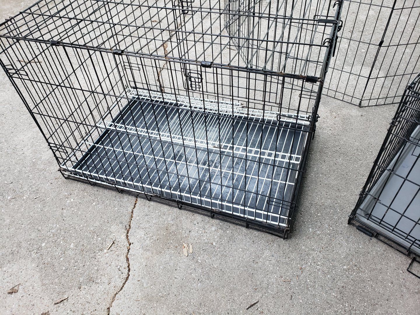 36" 2-Door Wire Pet Kennel Crate with Tray