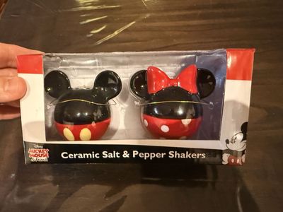 New Ceramic Mickey and Minnie Salt & Pepper Shakers