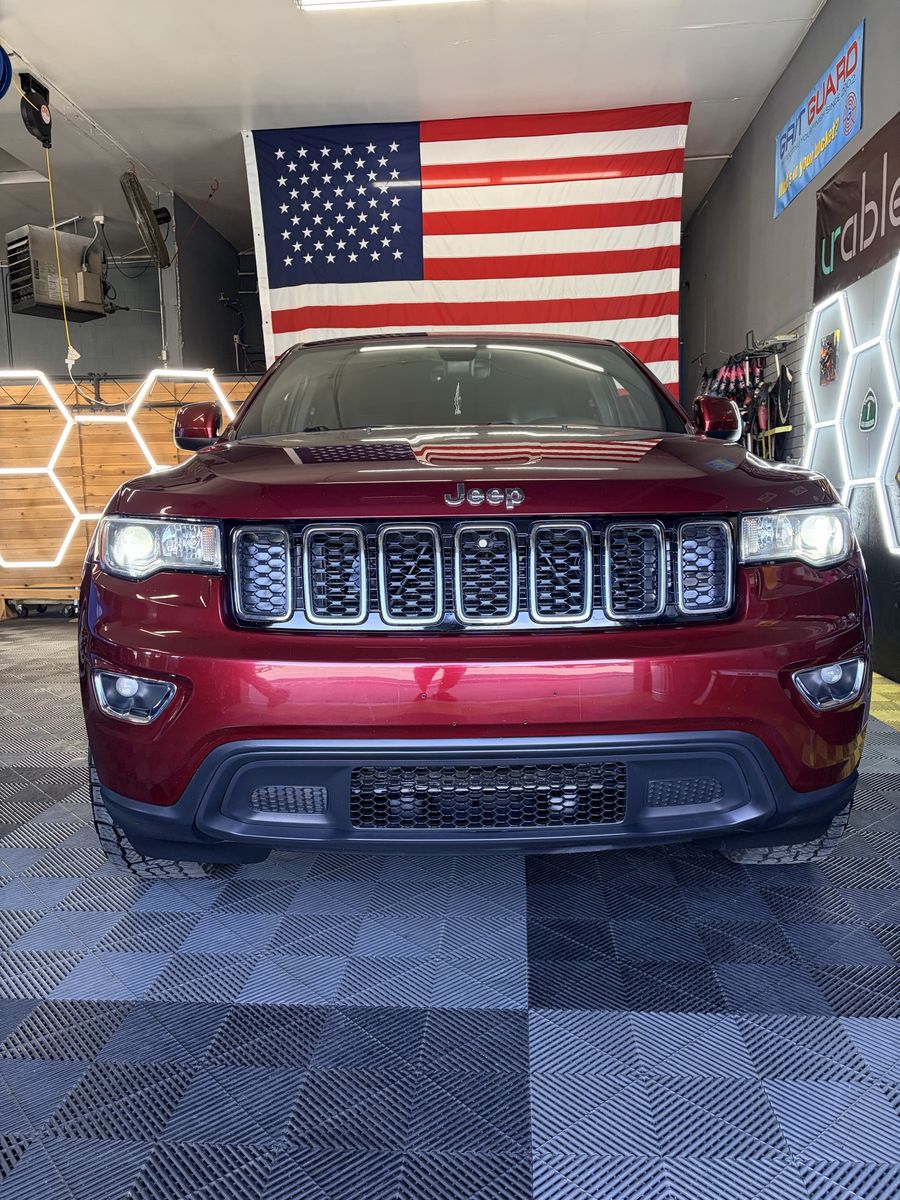 2018 Jeep Grand Cherokee Laredo
