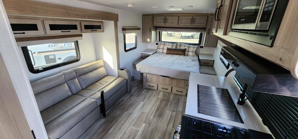 2024 Rockwood Mini Lite 2109S