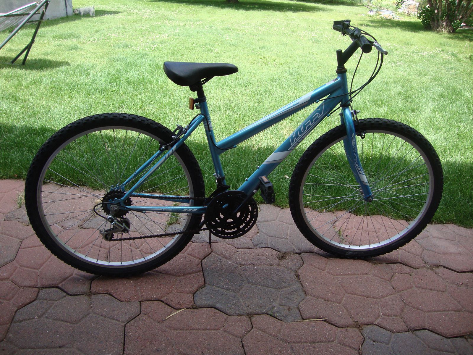 HUFFY 26" Superia Adult Mountain Bike - Good Tires!