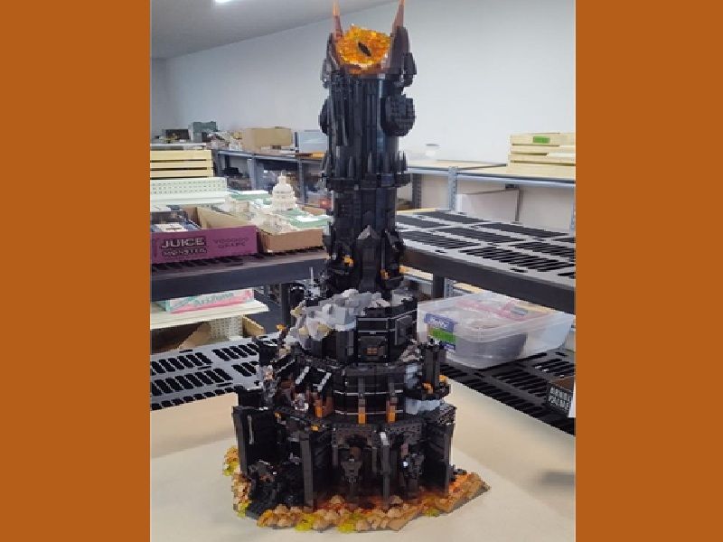 Main image 3