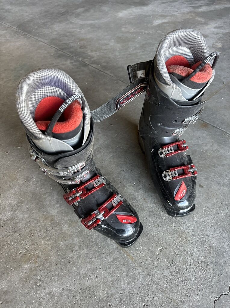Ski Boots Salomon