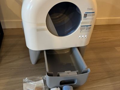 Automatic Cat Litter Box Self Cleaning Litter Box
