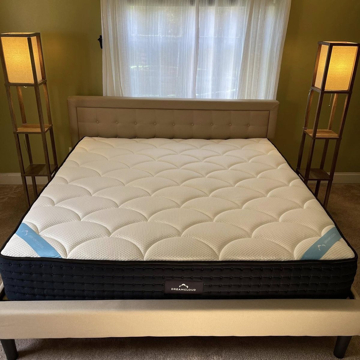 DreamCloud Premier King Mattress- Like New