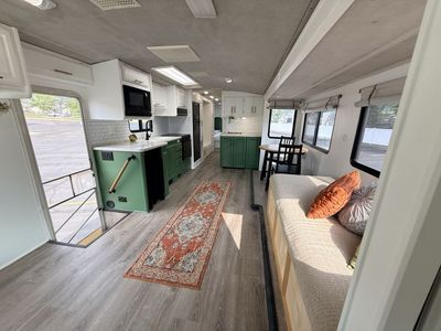 DIESEL Fleetwood Bounder Class A Motorhome - 39’ with Slide-Out & Electric Awning