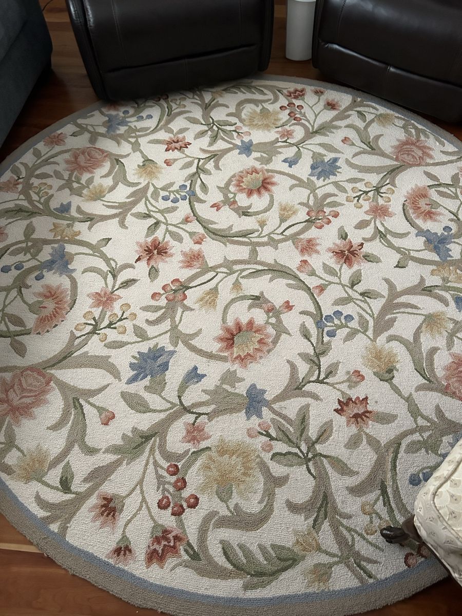 Area rug